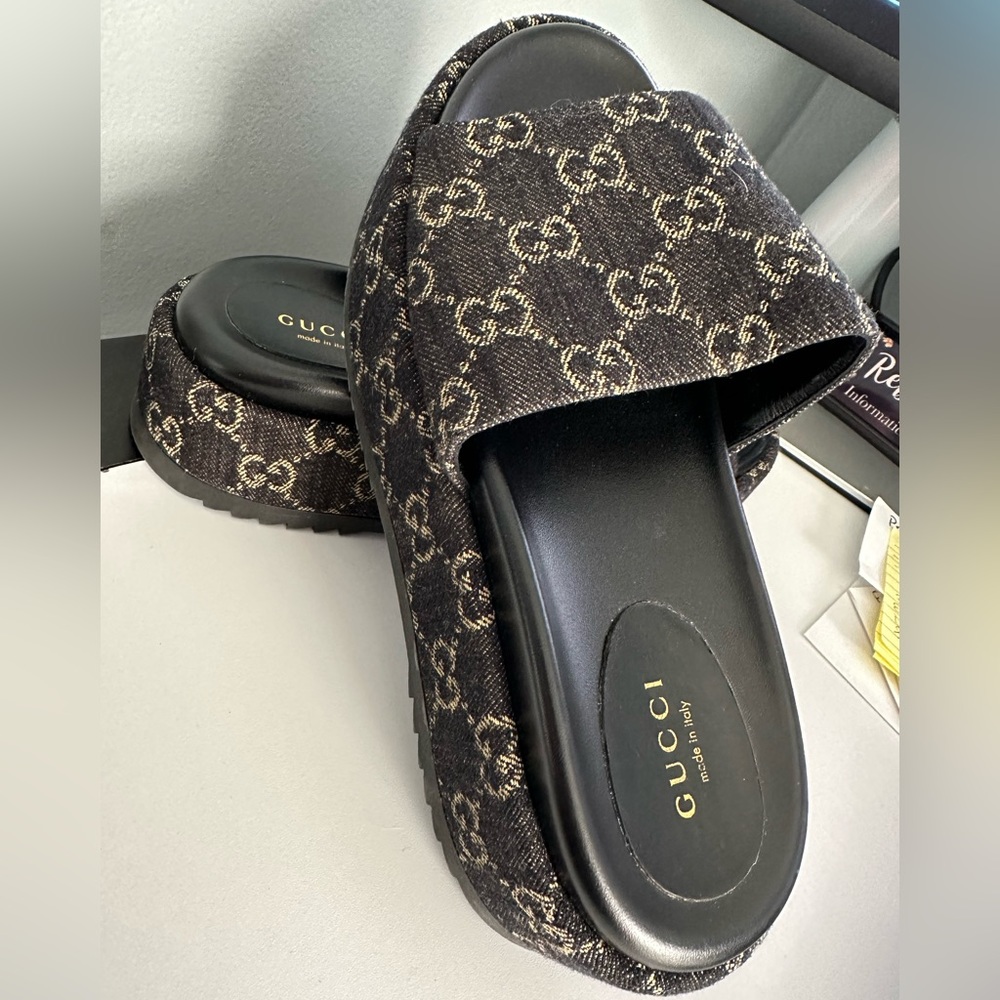 Angelina GG Supreme Slide Sandals